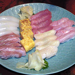 山はら - 寿司。マグロもさることながら特にイカと平貝が絶品！