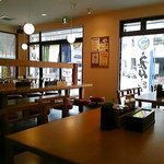 つるまる　 - 店内