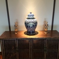 中国料理 美麗華 - 【2014年07月】店内の装飾品も豪華で、シックでイイ感じ。