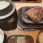 ステーキの店 吉備 さんすて岡山店 - 「牛ミスジステーキ定食《300g》」(税込3,170円)