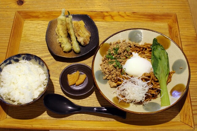 Itoman Gyomin Shokudo, Itoman, Japan