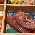 厚切り仙台牛タンと黒毛和牛食べ放題 焼肉倶楽部 - 