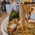R+ 隠れ家すぎるラーメン屋 - 