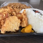 メガ盛り マンモス弁当 西中島南方店 - 