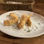 トルコ料理トプカプ - 春巻き風。でもそんなにパリパリでは無い。