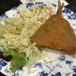 らーめん食堂＆酒場 西松家 - ちゃんと添え野菜も