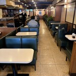 ピース - 店内・縦に広い！