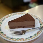 ピース - ■珈琲か紅茶のセット ￥930 ベルギーレアチョコケーキ