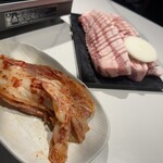 サムギョプサル専門店 金ちゃん 新宿西口店 - 