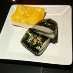 中野新橋のメキシコ酒場 ドラゴンタコス - お正月限定お通し餅とチーズ