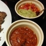 激辛ソースとマイルドソース