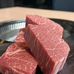 近江牛焼肉激 - メイン写真: