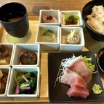 ダイナミックキッチン＆バー 燦 - 