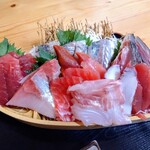 かさや食堂 - 舟盛り〜〜〜