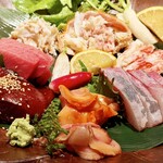 くいもんや す多ち - 鮪中トロ　ヅケ　蟹　縞鯵　赤貝