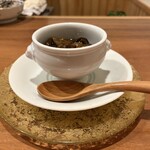 四季彩 平山 - 鱒茸(マスタケ)    横から