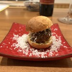 四季彩 平山 - チーズバーガー    完成図