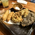 民謡島唄と沖縄料理ちぬまん 恩納サンセットモール名嘉真店 - 