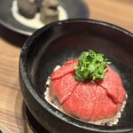 焼肉うしごろ - トリュフと牛ヒレの石焼リゾット