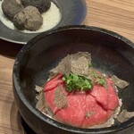焼肉うしごろ - トリュフと牛ヒレの石焼リゾット