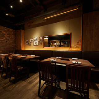 SALVATORE CUOMO & BAR_1