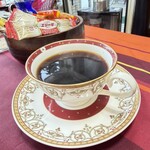 エプロンデカフェ - 