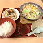 ジョイフル - 料理写真:◉ 野菜たっぷりちゃんぽん 餃子セット ¥1,285-