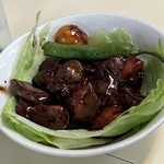 立飲み 天下 - 鳥もつ煮260円（R8.1）キンカン入り