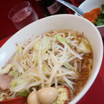 ラーメン二郎 - ラーメンミニ＋青ネギショウガ半分炙