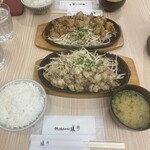 鉄板ホルモン 蟻月 東京駅店 - 