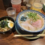 博多とんこつ 天神旗 - 