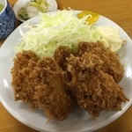 とんかつ いちかつ - Dec, 14　かきフライ、でかい。