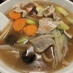 小姑娘 - 肉うま煮そば950円