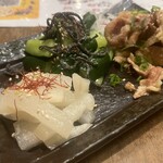 神鶏 阿佐ヶ谷店 - 前菜3種盛り 　ゆず大根、たたききゅうり、鶏皮ポン酢の3種