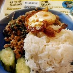 タイ・ラオス料理 メコン - 