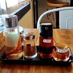 タイ・ラオス料理 メコン - 調味料