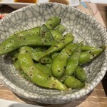 餃子酒場 肉汁とっつぁん - ペペロン枝豆！なんかクセになる美味さ！