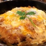 とんかつ いわい - 丼に敷き詰められたカツ！（2014.12）