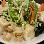 八丈島郷土料理 源八船頭 - 豆腐サラダ