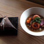 さじこよみ - 根菜と人参団子の塩麹スープ　中華ちまき
