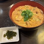 古ぢどり屋 - 高菜漬？の刻みが付いている。いつも同じ。これがまた良いアクセント。