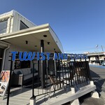 TWIST AND COFFEE ROASTERS - 