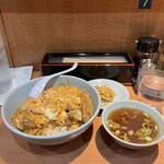 中華園 - カツ丼