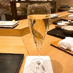 おみ乃 椿 - Veuve OlivierシャンパーニュCarte d’Or ◎めちゃくちゃ美味しい！