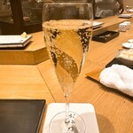 おみ乃 椿 - Veuve OlivierシャンパーニュCarte d’Or ◎めちゃくちゃ美味しい！