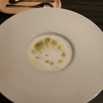 神戸牛炉窯焼ステーキ 雪月風花 北野坂 - カリフラワーのポタージュ