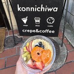 コンニチハクレープ - 店前で〜(*•̀ᴗ   •*)و ̑̑