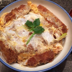 とん竹 - かつ丼 900円