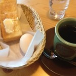 コメダ珈琲店 - アメリカンコーヒーとモーニングセット