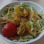 Kokusai Kyouyou Daigaku Kafeteria - サラダ